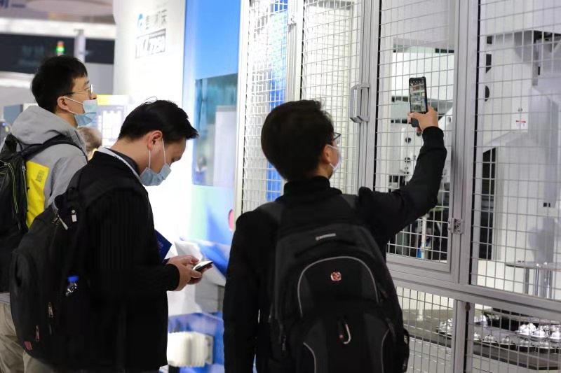 ����˸�����������ܻ� ���ƹ����Ƚ�װ����������