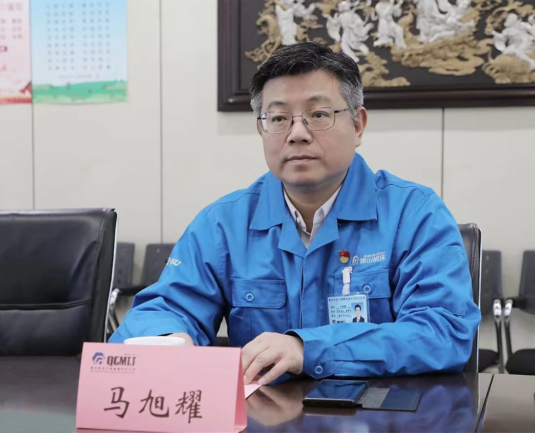 ��������Ѷ���ζ��������ҵЭ��ר����һ�е����ش�����